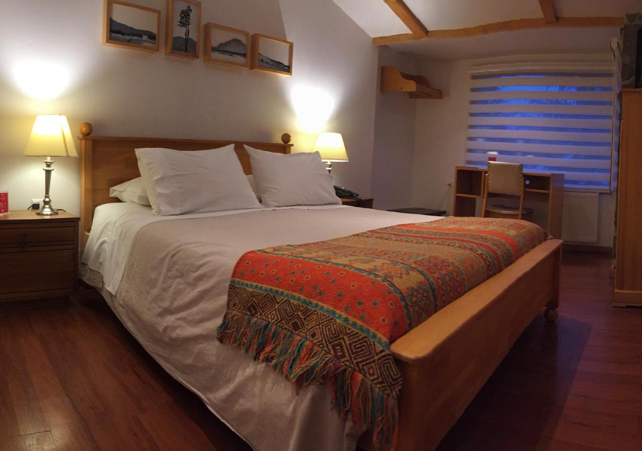 El Reloj Hotel Coyhaique Zewnętrze zdjęcie